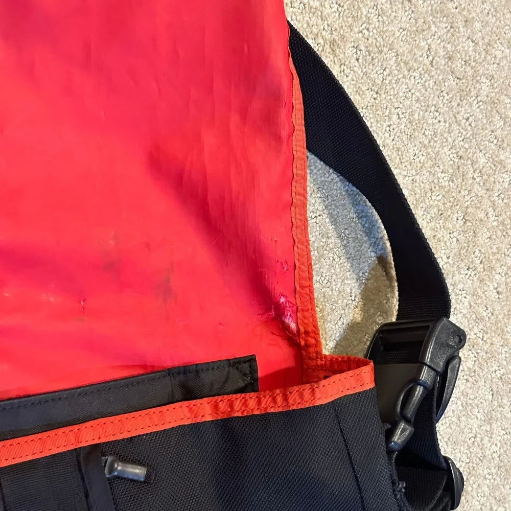 Timbuk2 Classic Messenger Bag Black Grey Herringbone Red Trim Large Commuter